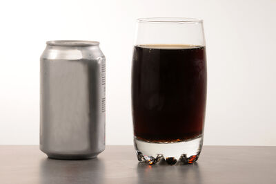 Soda au cola, sucré